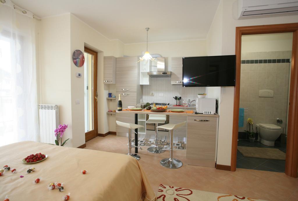 Suite Andrea Fiumicino Exterior photo